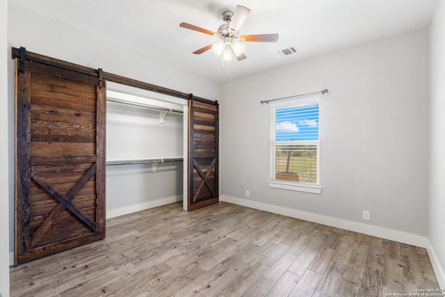 10366 Stuart Rd, San Antonio, TX 78263