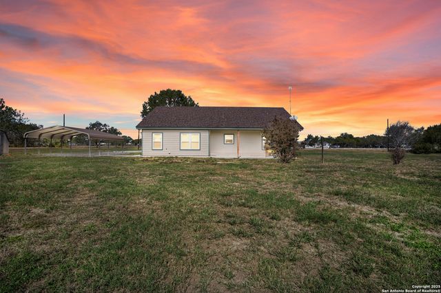 10366 Stuart Rd, San Antonio, TX 78263