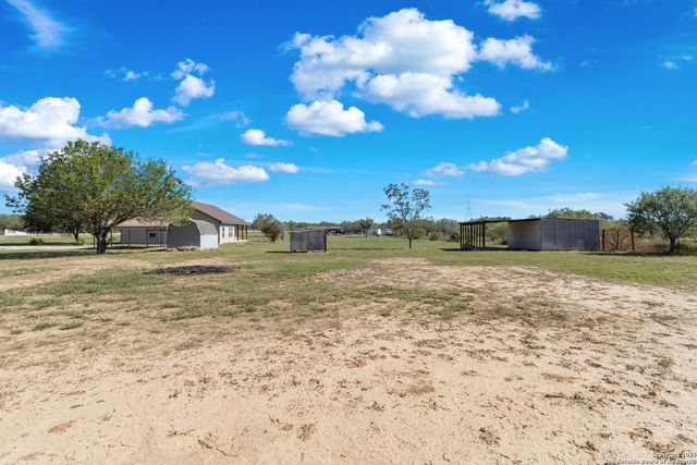 10366 Stuart Rd, San Antonio, TX 78263