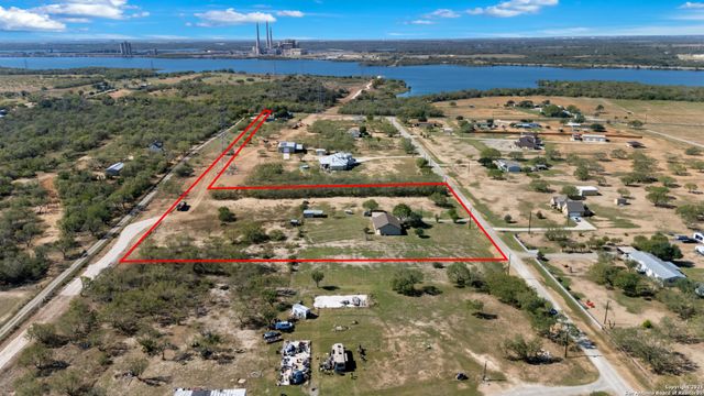 10366 Stuart Rd, San Antonio, TX 78263