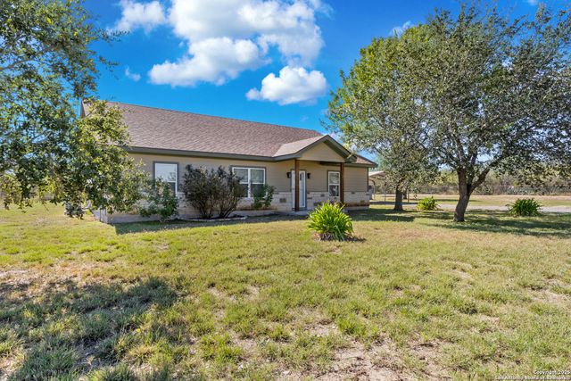 10366 Stuart Rd, San Antonio, TX 78263