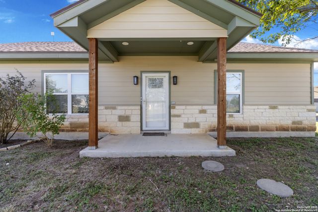 10366 Stuart Rd, San Antonio, TX 78263