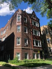 2044 W Farragut Avenue 1C, Chicago, IL 60625