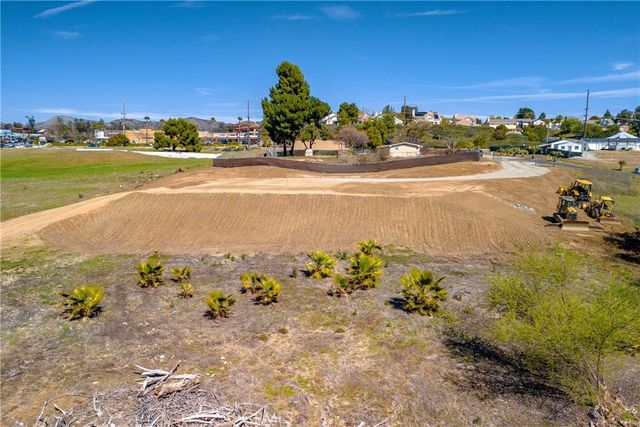 0 Corduroy, Wildomar, CA 92595