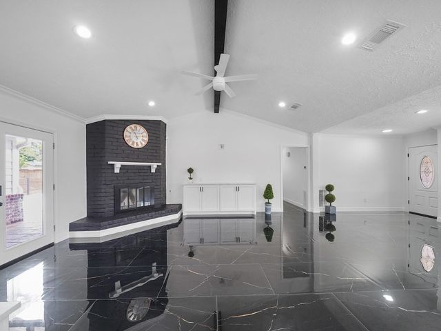 9114 Tooley Drive, Houston, TX 77031