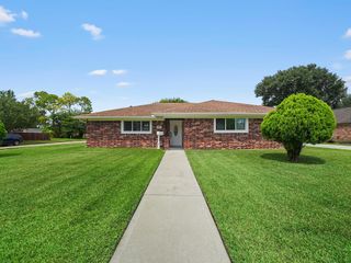 9114 Tooley Drive, Houston, TX 77031