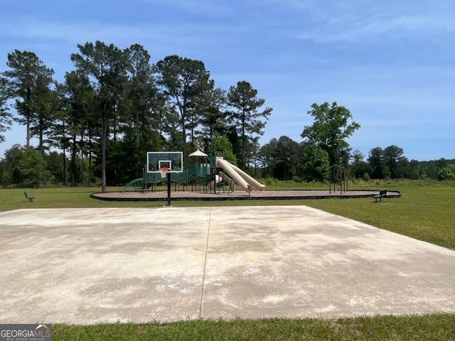 205 Shoal Shores Drive, Kingsland, GA 31548