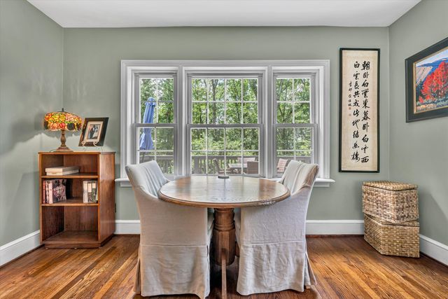 W 3143 Ridge RD, Roanoke, VA 24014