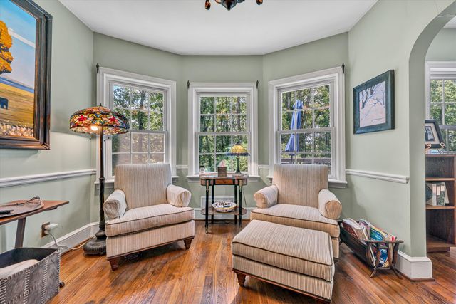 W 3143 Ridge RD, Roanoke, VA 24014