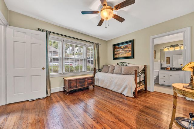 W 3143 Ridge RD, Roanoke, VA 24014