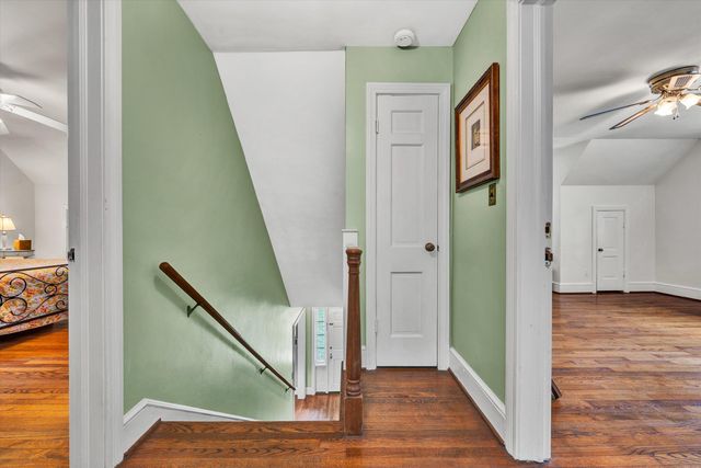 W 3143 Ridge RD, Roanoke, VA 24014