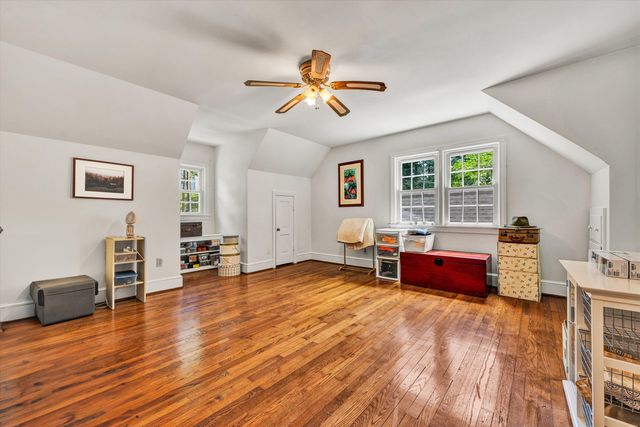 W 3143 Ridge RD, Roanoke, VA 24014