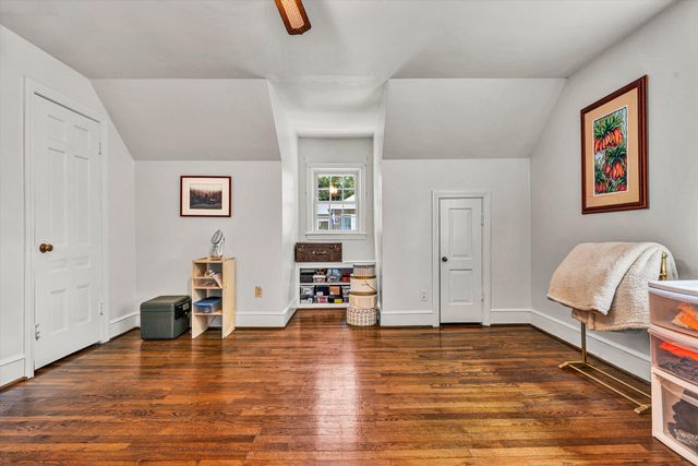 W 3143 Ridge RD, Roanoke, VA 24014