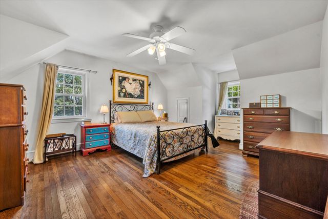 W 3143 Ridge RD, Roanoke, VA 24014