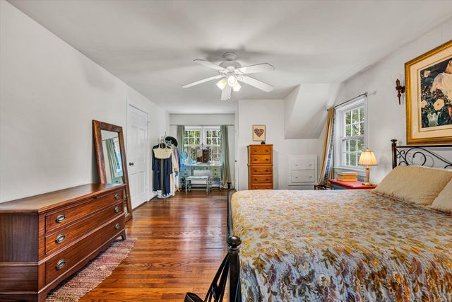 W 3143 Ridge RD, Roanoke, VA 24014