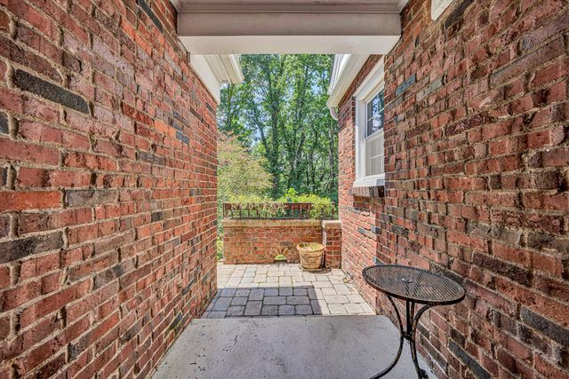 W 3143 Ridge RD, Roanoke, VA 24014