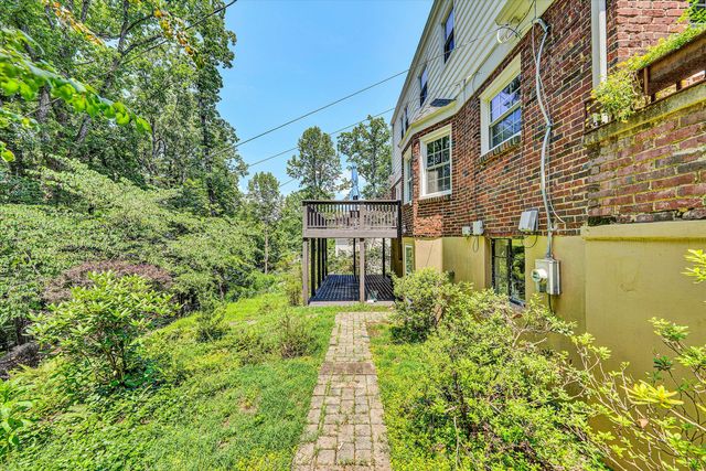 W 3143 Ridge RD, Roanoke, VA 24014