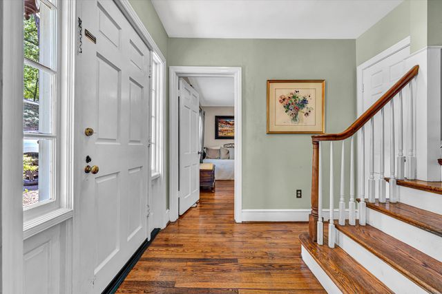 W 3143 Ridge RD, Roanoke, VA 24014