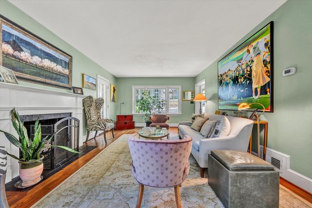 W 3143 Ridge RD, Roanoke, VA 24014