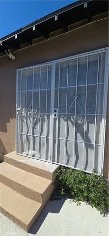 700 W 77th, Los Angeles, CA 90044