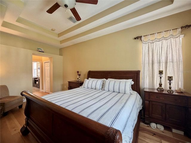 2336 SHIRECREST COVE WAY, Lutz, FL 33558