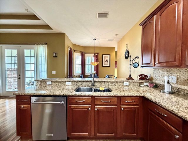2336 SHIRECREST COVE WAY, Lutz, FL 33558