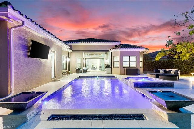 4605 Azalea DR, Naples, FL 34119