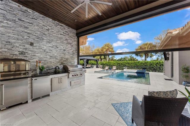 4605 Azalea DR, Naples, FL 34119