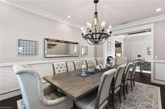 4605 Azalea DR, Naples, FL 34119