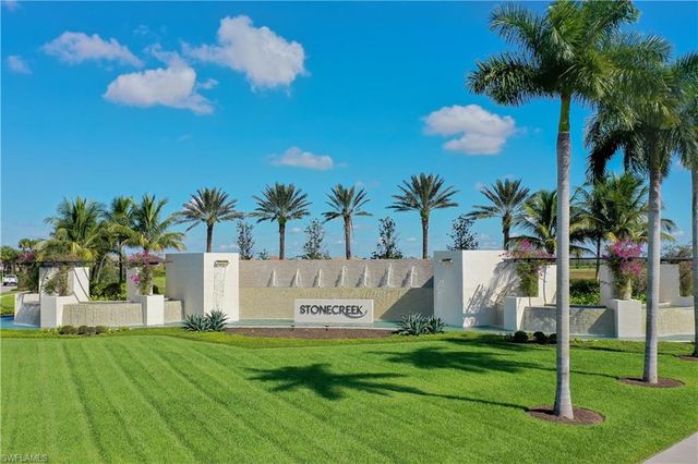 4605 Azalea DR, Naples, FL 34119