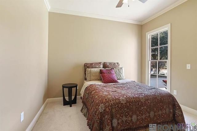 36303 E Pine Grove Ct, Prairieville, LA 70769