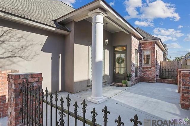 36303 E Pine Grove Ct, Prairieville, LA 70769