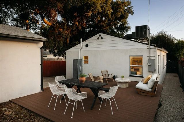 6417 La Riba Way, Los Angeles, CA 90042
