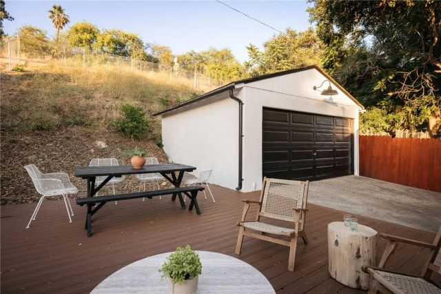 6417 La Riba Way, Los Angeles, CA 90042