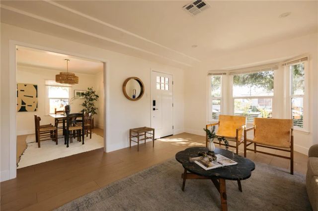 6417 La Riba Way, Los Angeles, CA 90042