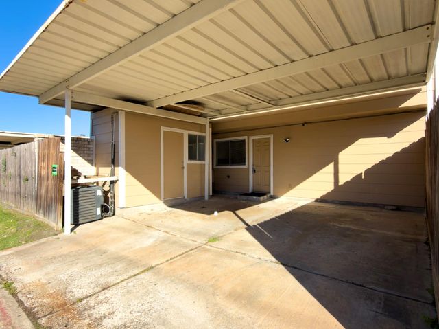 13175 Clarewood Drive, Houston, TX 77072