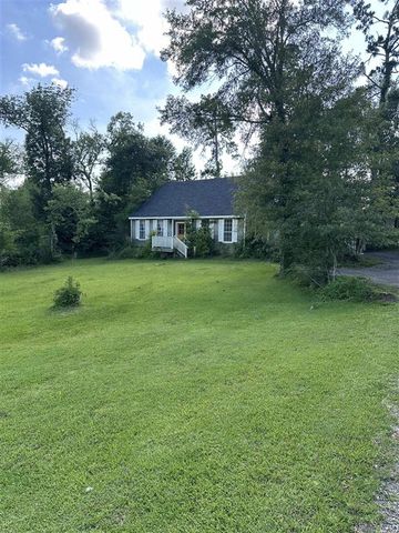 331 Santa Anna Dr Drive, Lake Charles, LA 70611