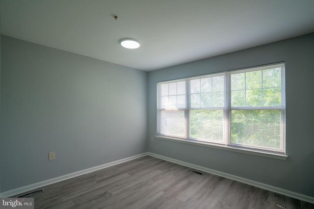 902 BLAKNEY LN SE, Washington, DC 20032