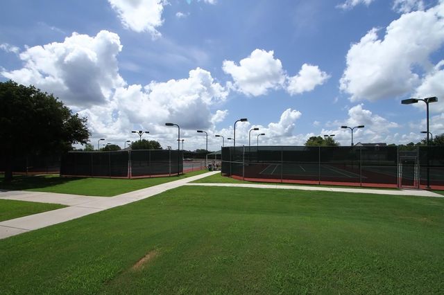 26 Winthrop Harbor Court, Montgomery, TX 77356