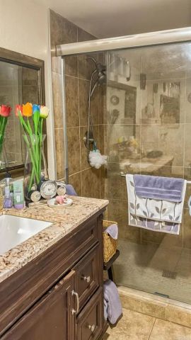 7975 Playmor Ter, San Diego, CA 92122