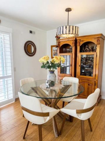 7975 Playmor Ter, San Diego, CA 92122