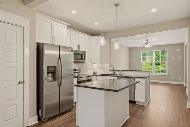 730 Old Hickory Blvd Apt 104, Nashville, TN 37209
