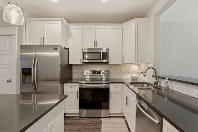 730 Old Hickory Blvd Apt 104, Nashville, TN 37209