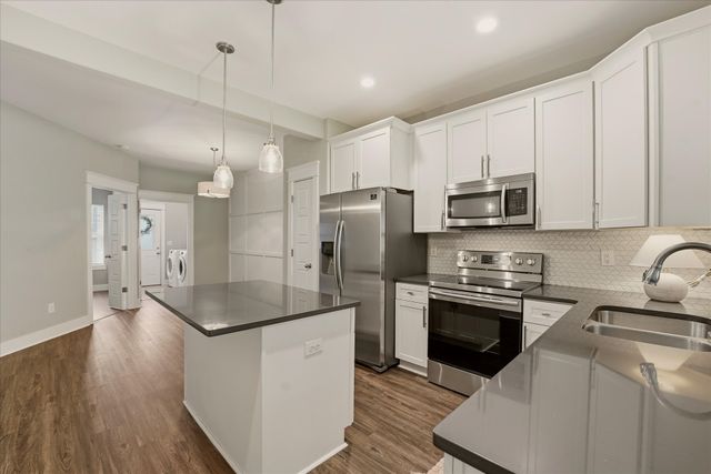 730 Old Hickory Blvd Apt 104, Nashville, TN 37209