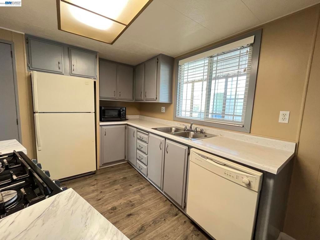 Image 12 of property listing at 28830 Granada Dr., Hayward, CA 94544