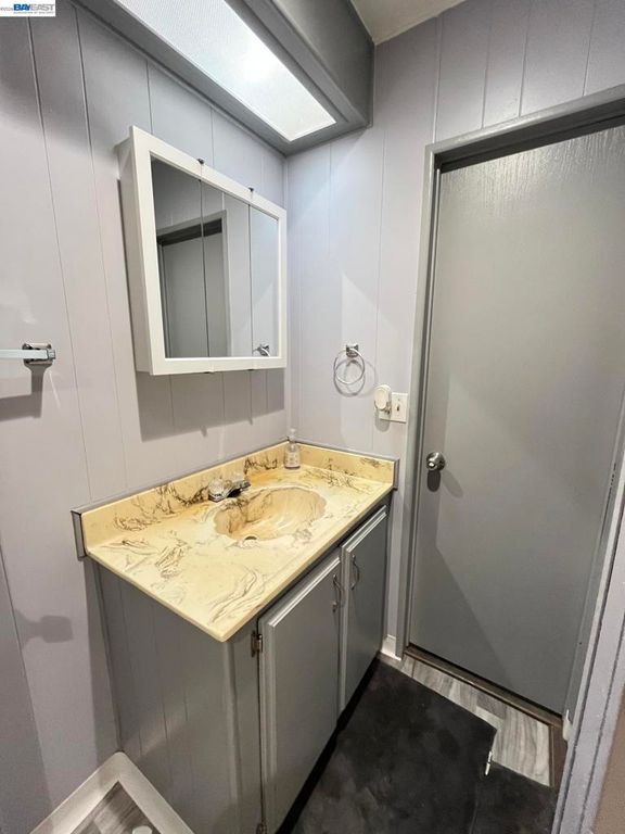 Image 22 of property listing at 28830 Granada Dr., Hayward, CA 94544