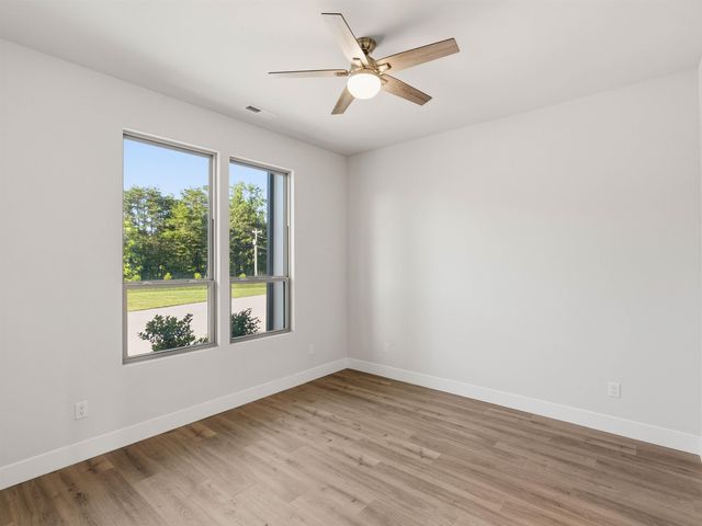 1730 Riveroak Road, Inman, SC 29349