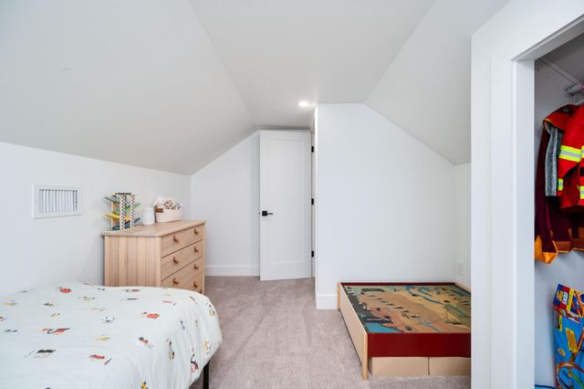 520 ELM ST, Denver, PA 17517