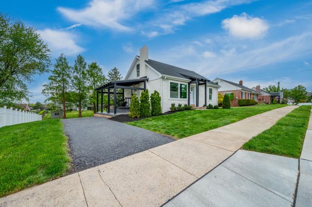 520 ELM ST, Denver, PA 17517