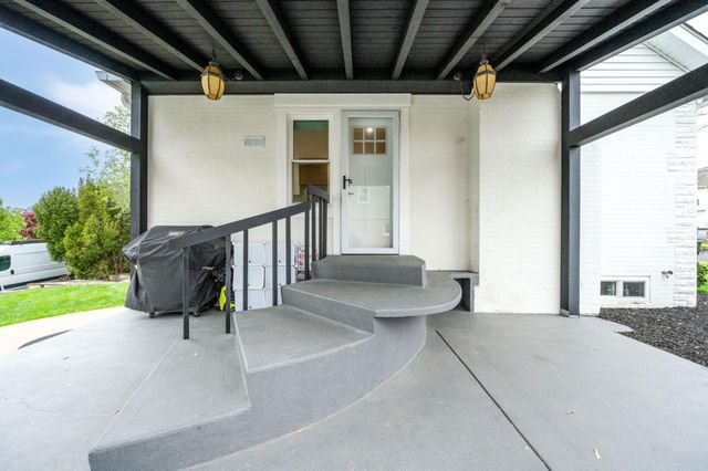 520 ELM ST, Denver, PA 17517